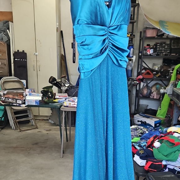 XOXO Vibrant Blue Maxi Dress - Picture 1 of 3